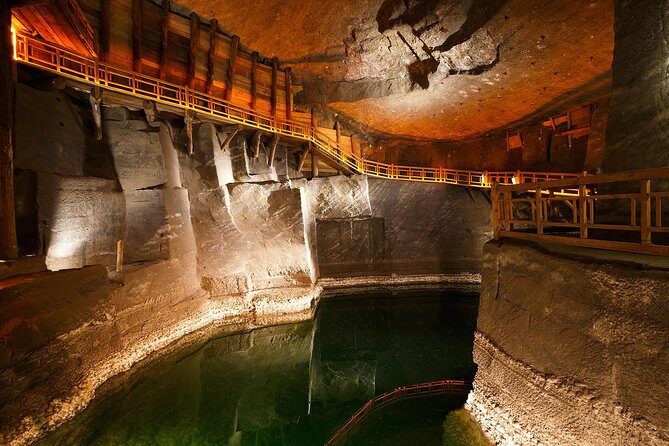 One day Cracow and Wieliczka Salt Mine private tour from Warsaw - What’s Included & What to Keep in Mind