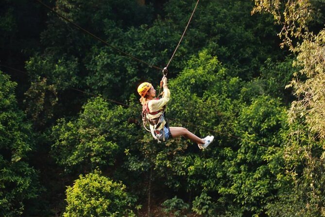 One Day Guided Tour: Kayaking, Zipline & Tubing In The Cave from Vang Vieng - What Makes This Tour Stand Out?