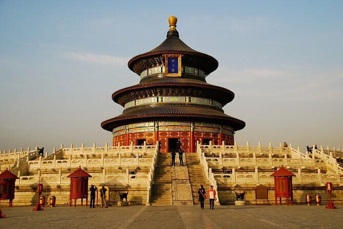 One Day in Beijing: Iconic Landmarks and Local Cuisine - The Tea Tasting Experience at Wuyutai