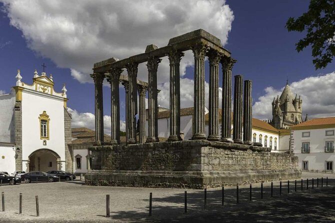 One day in Evora - Key Points