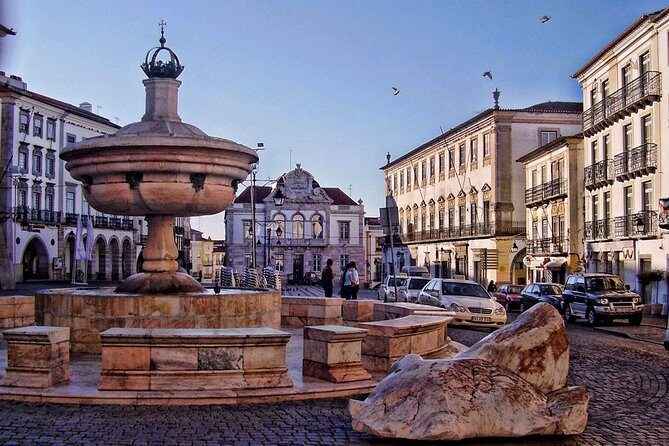 One day in Evora - What the Reviews Say