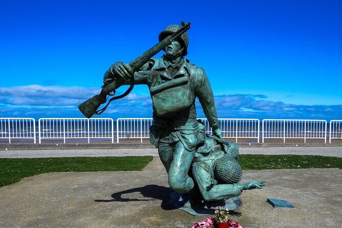 One Day Mont-Saint-Michel and Landing Beaches Tour - Exploring the Itinerary: Step-by-Step Experience