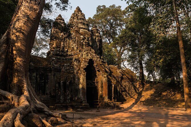 One-Day Private Guided Backroads Cycling Tour of Angkor Temples - Who Will Love This Tour?