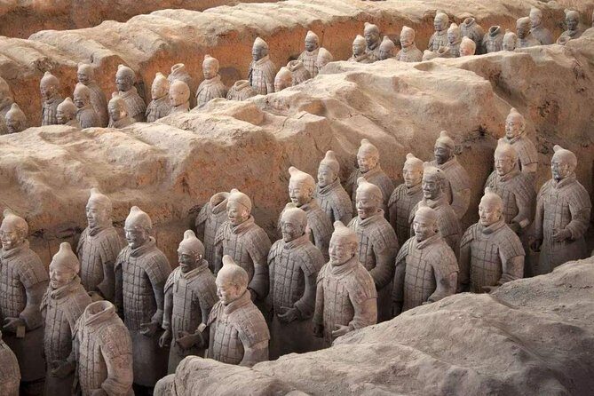 One-Day Private Tour of Xi'an Terra-Cotta Warriors and City Wall - Exploring the Highlights of the Tour