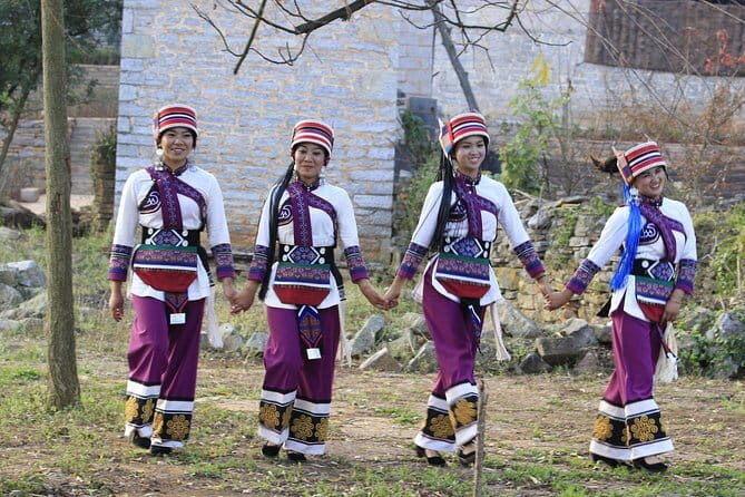 One day Stone Forest and Nuohei Yi Village Tour - FAQs