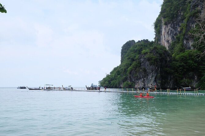 One-Day Tour at Hong Islands by Speedboat from Krabi - Who Is This Tour Best For?