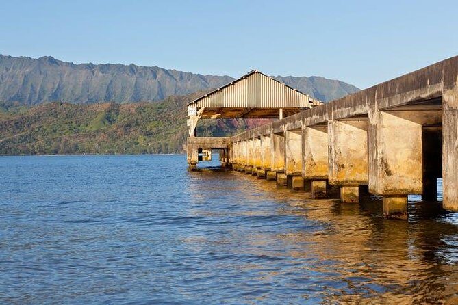 One-Day Tour Hawaii Movie Tour: Island Hopping from Oahu to Kauai - Key Points