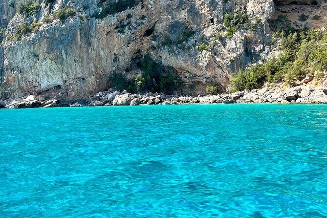 One day tour on the coast of Baunei - FAQ