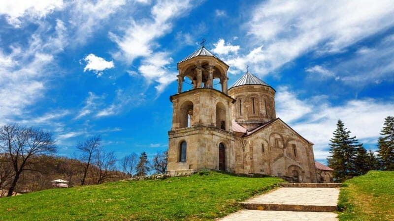 One day trip in Racha from Kutaisi - The Sum Up