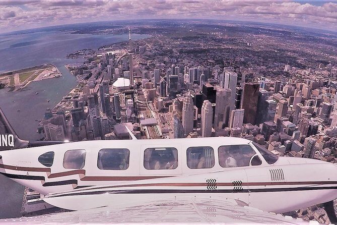 One hour Aerial Tour of Toronto and Niagara Falls with iflyTOTO - The Itinerary: What You Can Expect