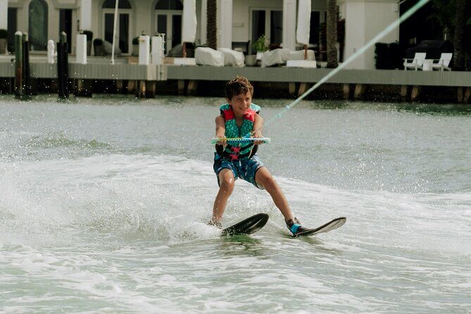 One Hour Waterskiing Lesson: Ultimate Miami Thrills - Key Points
