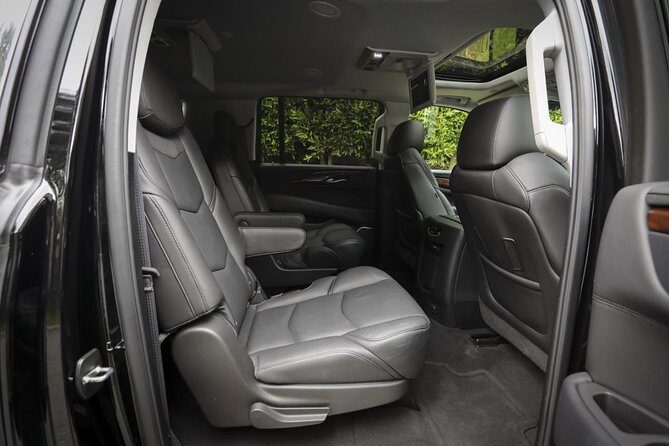 One-Way Private Airport Transfer by Sedan - The Experience Breakdown