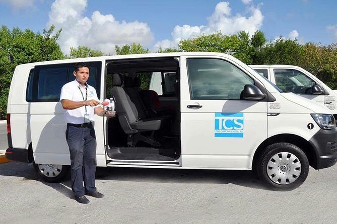 One-way private transfer Cancun Airport - Puerto Aventuras. - Key Points