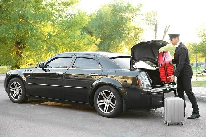 One way Private Transfer from International Airport to Nashville - Key Points