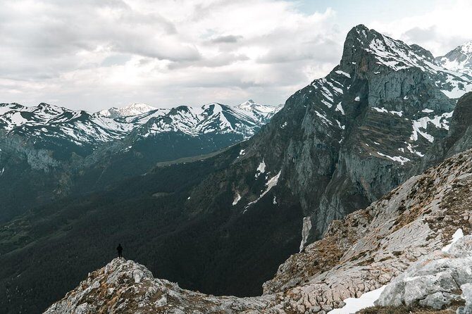 One-way Private Transfer From/To Santander Airport - A Deep Dive into the Santander Airport Private Transfer Experience