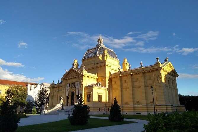 One way Private Transfer from Zagreb Airport to Zagreb - FAQs