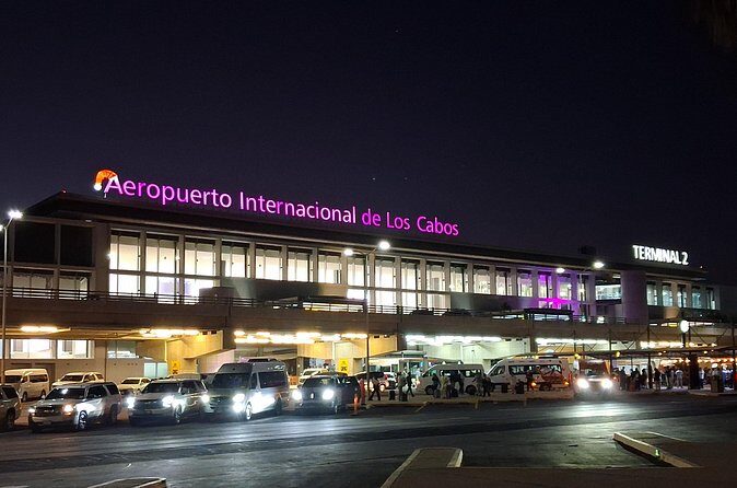 One Way Private Transfer Los Cabos Airport to Barrels BCS - Arrival at Los Cabos Airport