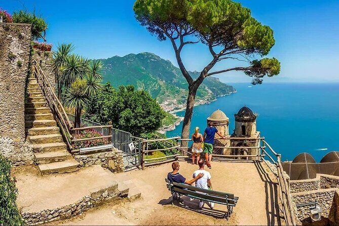 One way transfer from/to Ravello and Naples - A Closer Look at the Ravello-Naples Transfer Experience