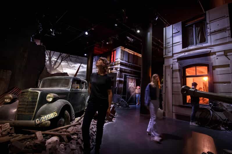 Oosterbeek: Airborne Museum Hartenstein Entry Ticket - Setting the Scene: A Historic Location