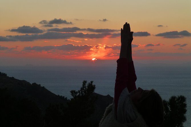 Open Mindfulness & Yoga Classes on the island on donation basis - Detailed Breakdown of the Tour Experience