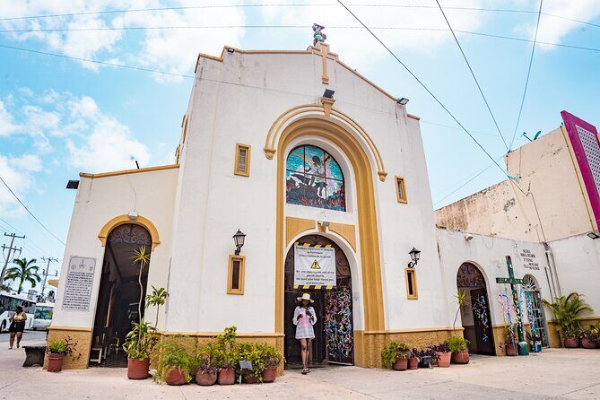 Open Top City Tour & Beach Break - The Practical Side