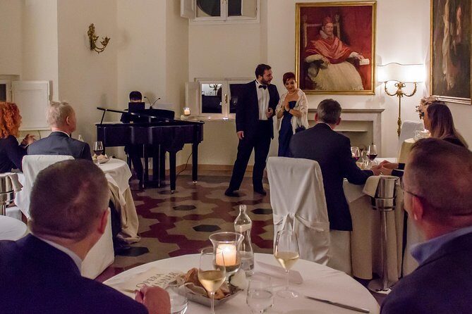 Opera Dinner: Dining to the Sounds of Opera in Pamphilij Palace - Opera Dinner: Dining to the Sounds of Opera in Pamphilij Palace