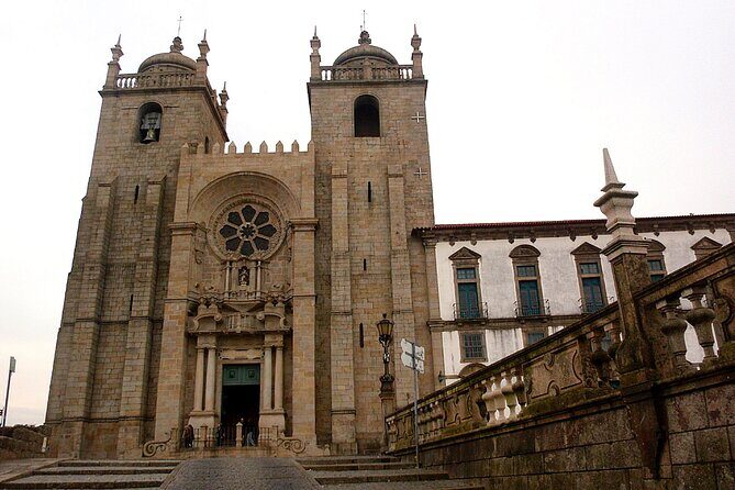 Oporto Private 4-hours Tour with Hotel Pickup - Practical Considerations