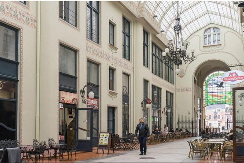 Oradea city tour - Discovering Oradea’s Architectural Diversity