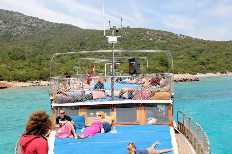Orak island Boat Trip Bodrum - The Lunch Break: A Satisfying Meal on Board
