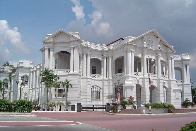 Orang Utan Island and Ipoh Private Day Tour from Kuala Lumpur - Key Points