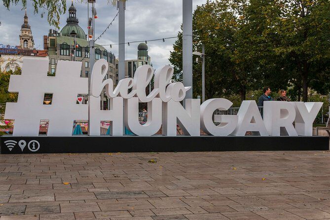 Orientation walk in Budapest - Why Choose a Private Orientation Walk?