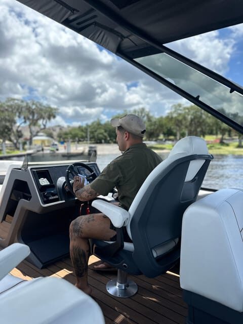 Orlando Boat Rentals - Key Points