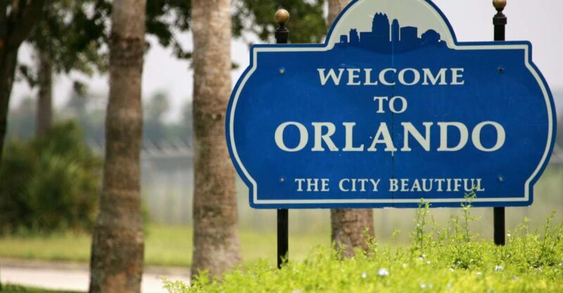 Orlando: Half-Day Sightseeing Tour + Eat & Play Savings Card - FAQ