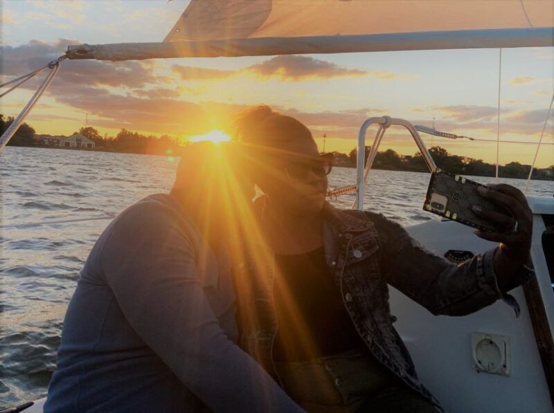 Orlando: Private Sunset Sailing Trip on Lake Fairview - A Detailed Look at the Experience