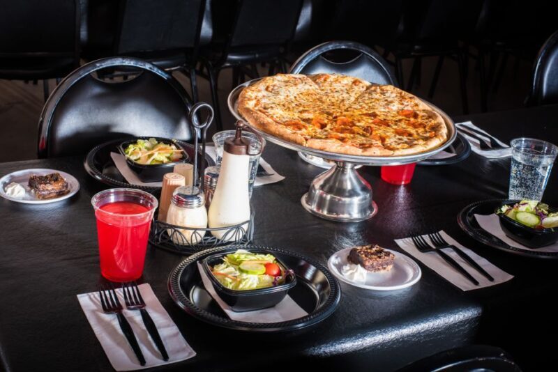 Orlando: The Outta Control Magic Comedy Dinner Show - The Sum Up
