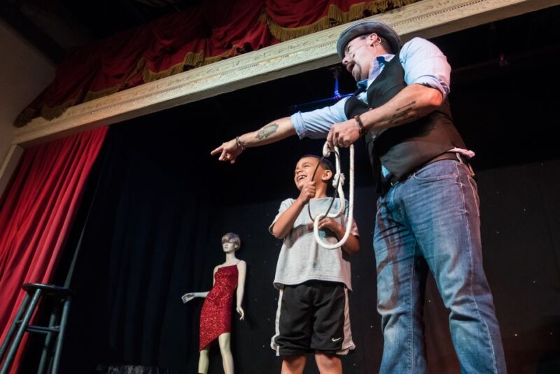 Orlando: The Outta Control Magic Dinner Show - The Sum Up