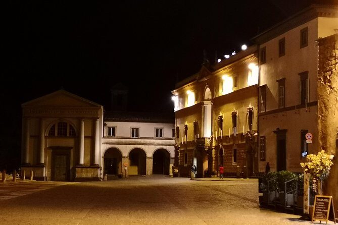 Orvieto by Evening: Small Group e-Bike tour with Dinner - Key Points