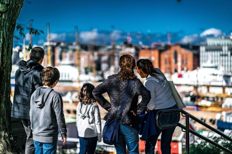 Oslo: 3-hour Highlights & Vigeland Park Private Walking Tour - The Heart of Norwegian Governance and Culture