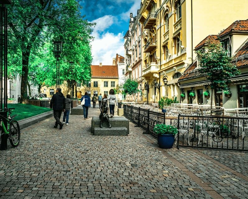 Oslo: 3-hour Highlights & Vigeland Park Private Walking Tour - The Artistic Marvel: Vigeland Sculpture Park
