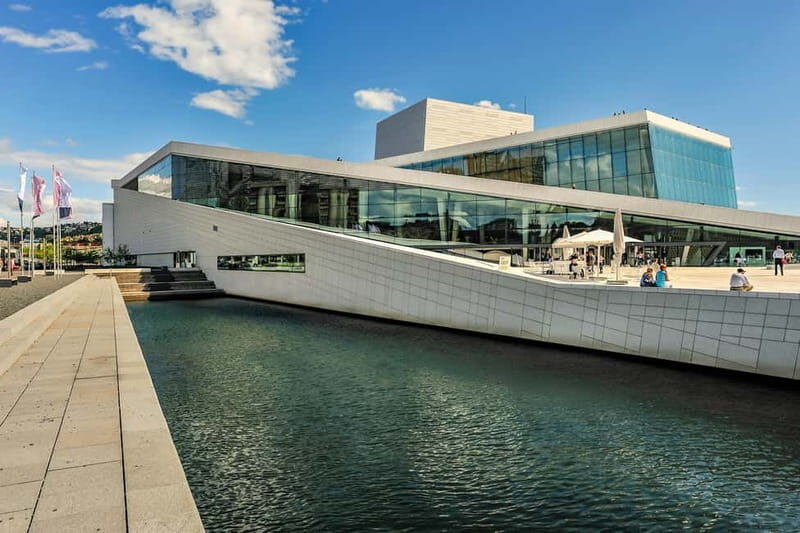 Oslo: City Tour with Traditional Norwegian Lunch or Dinner - Key Points