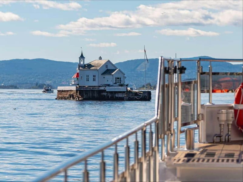 Oslo: Guided Sightseeing Fjord Cruise on Premium Silent Boat - Key Points