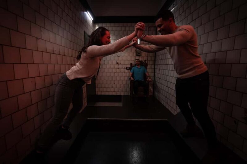 Oslo: Prison Island Adventure Escape Game - FAQ