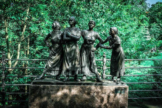 Oslo & Vigeland Park Private Walking Tour - A Detailed Look at the Oslo & Vigeland Park Private Walking Tour