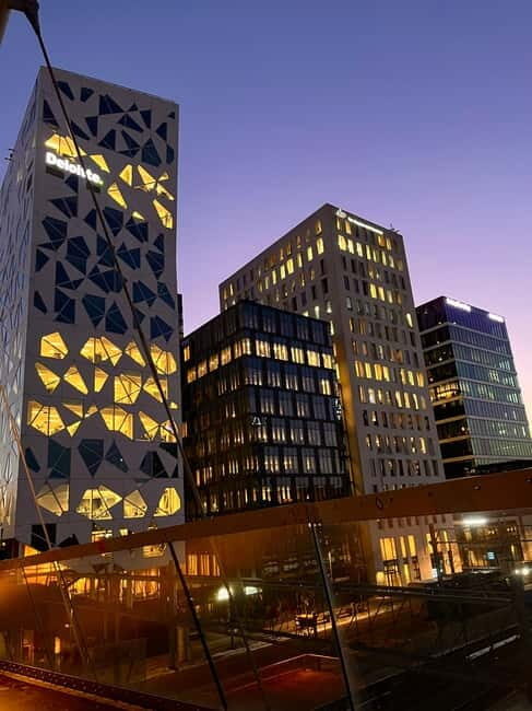 Oslo: Visit Iconic spots with Private Photographer - Who is this experience best suited for?