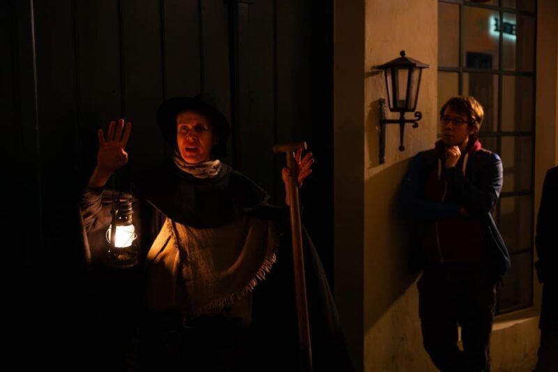 Osnabrück: "Gallows, graves & crooks" (adventure tour) - Exploring Osnabrück’s Dark Side: Gallows, Graves & Crooks Adventure Tour