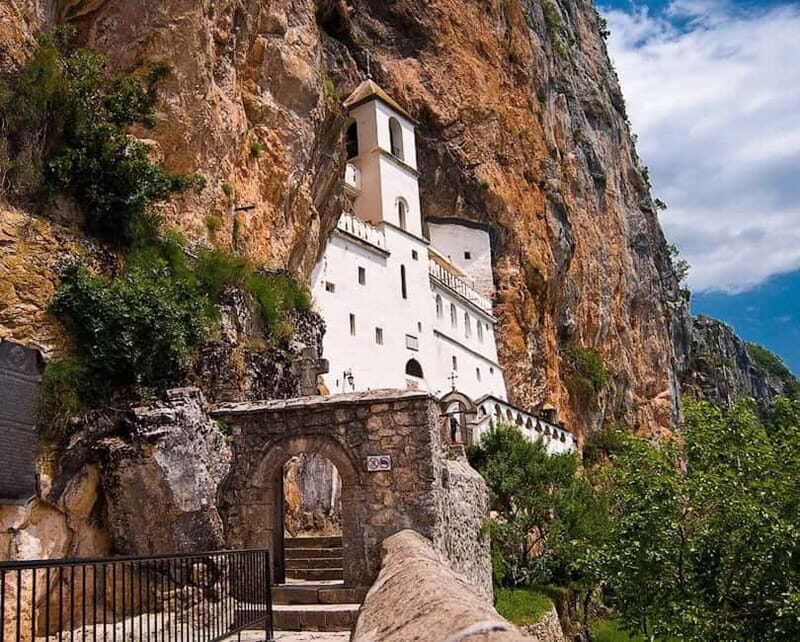 Ostrog Monastery from Budva and Petrovac - Authentic Guides and Long-Standing Service