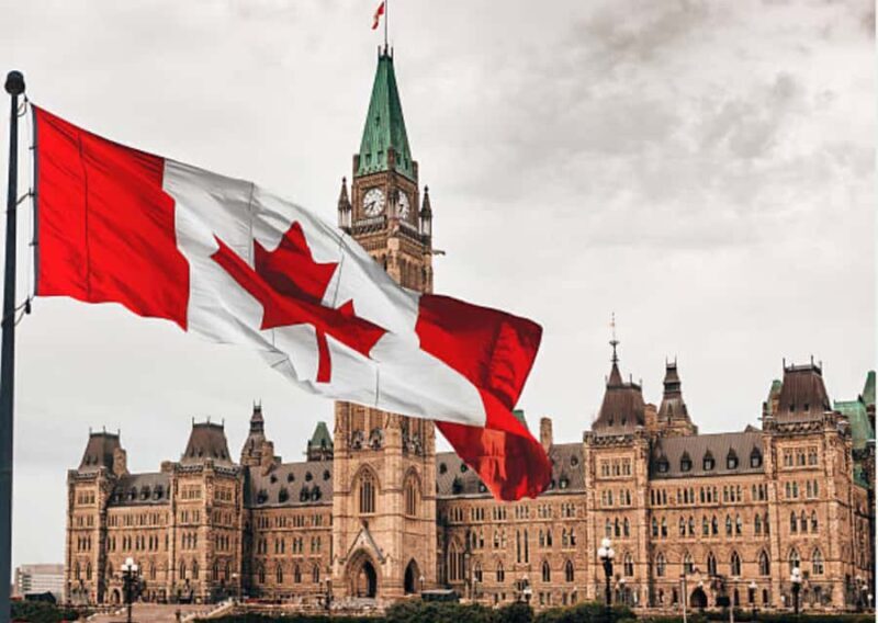 Ottawa: Private Historical Highlights Walking Tour - The Value of a Private Guide