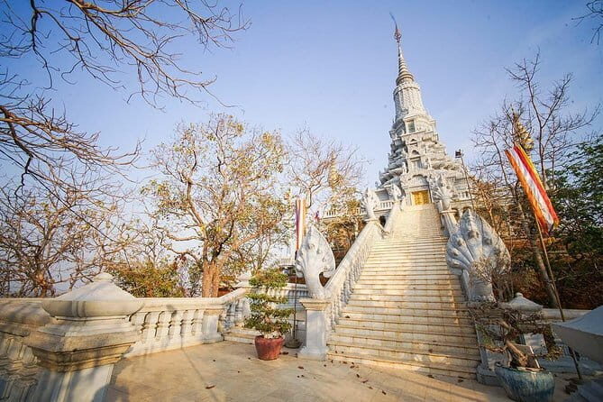 Oudong Temples & Phnom Prasith Private Tour from Phnom Penh - In-Depth Look at the Oudong Temples & Phnom Prasith Tour