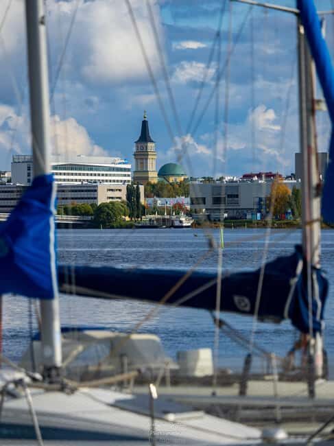 Oulu: Walking Tour. A Deeper, Wilder Exploration of Oulu - Key Points