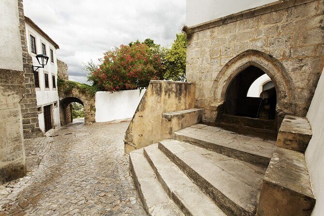 Ourém, Tomar and Almourol Castle Full Day Private Tour from the West - An In-Depth Look at the Tour Experience
